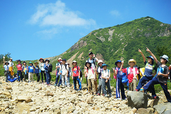 夏の山の上学校